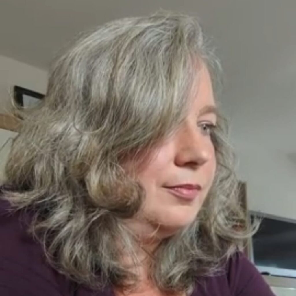 Frances Dahlenburg Trainerin für Traumakompetenz und Resilienz mit den Schwerpunkten Biografiearbeit und Sinnorientierung